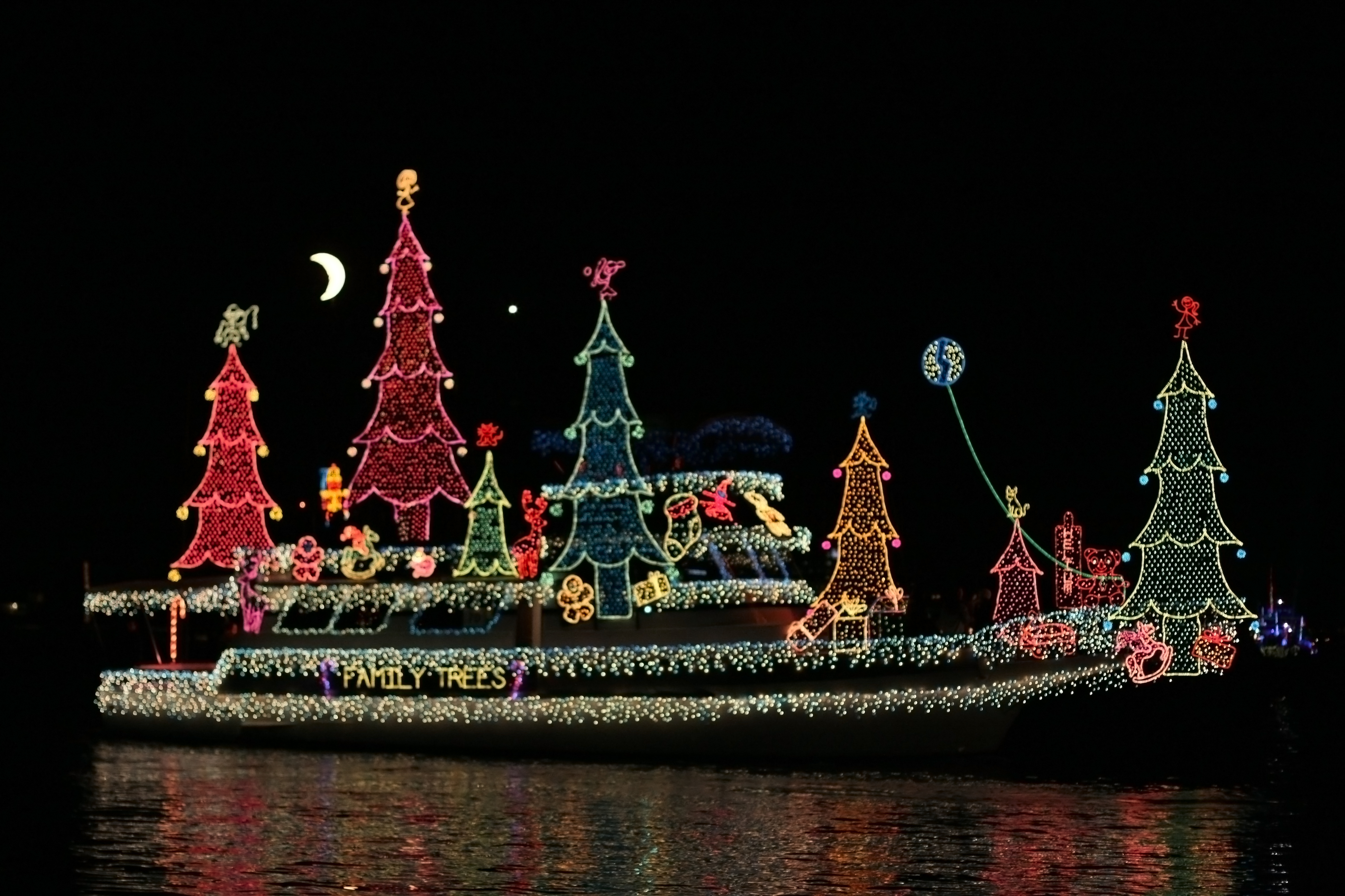 2018 Palm Beach Holiday Boat Parade